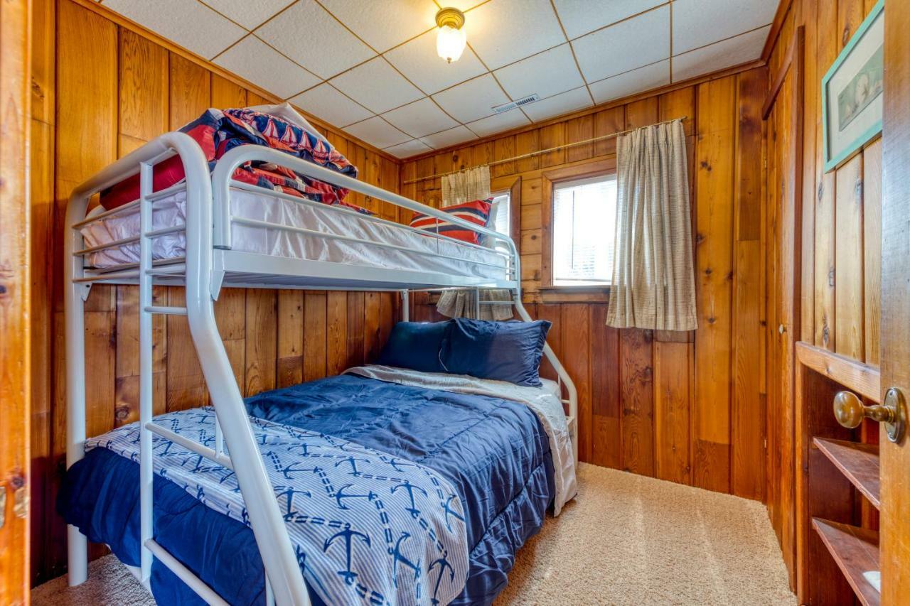 Villa Rockaway Breeze Rockaway Beach Exterior foto