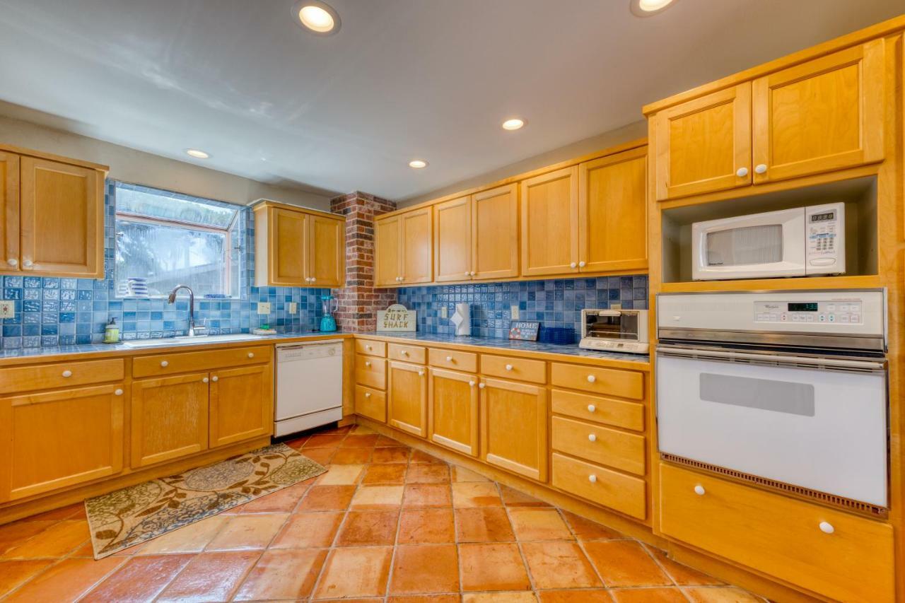Villa Rockaway Breeze Rockaway Beach Exterior foto