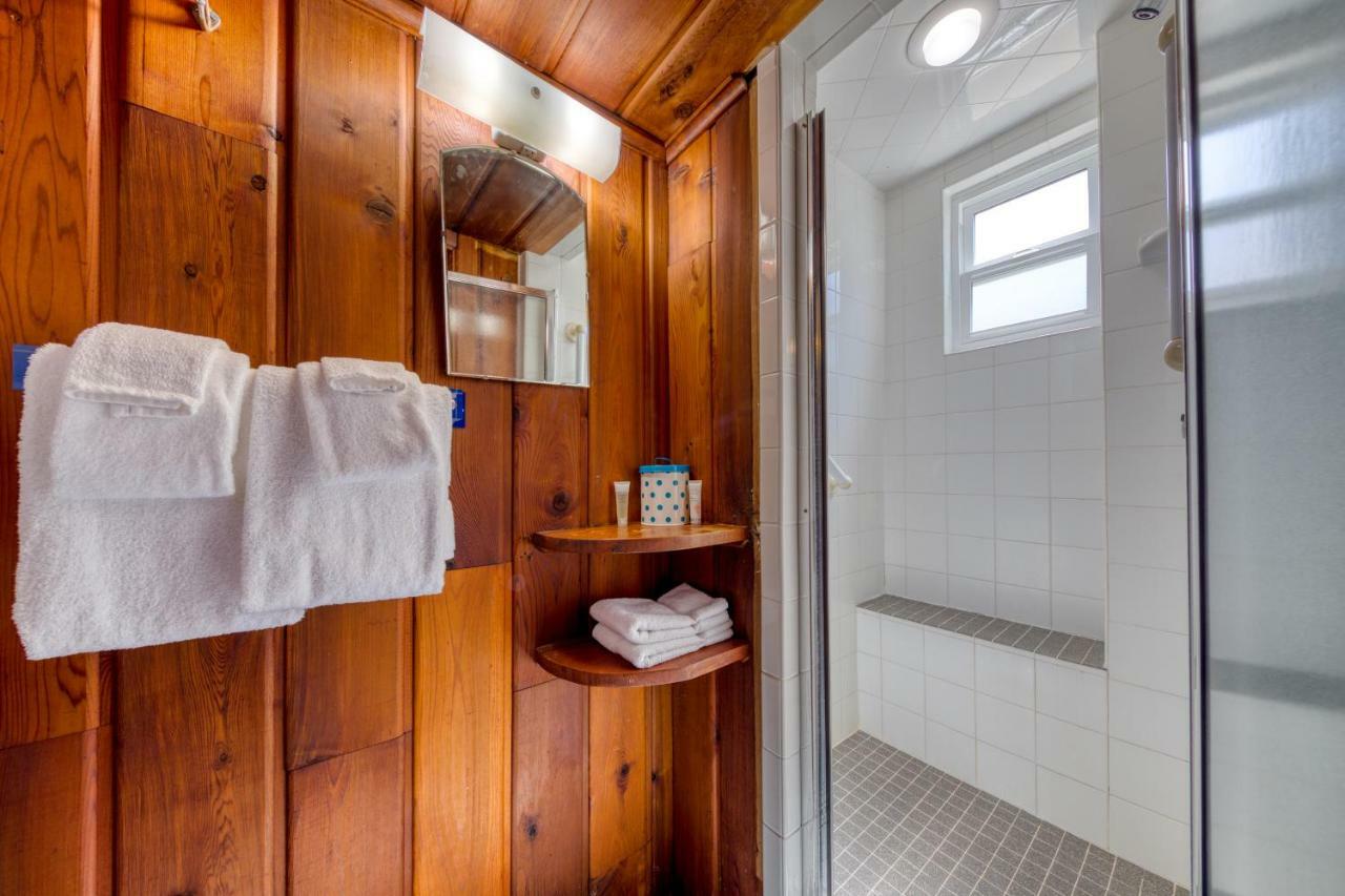 Villa Rockaway Breeze Rockaway Beach Exterior foto